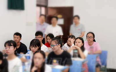 领导负责检测开学第一课 领导负责检测开学第一课