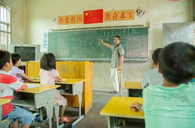 金溪县左坊镇清江小学教师江昭奇 金溪县左坊镇清江小学教师江昭奇